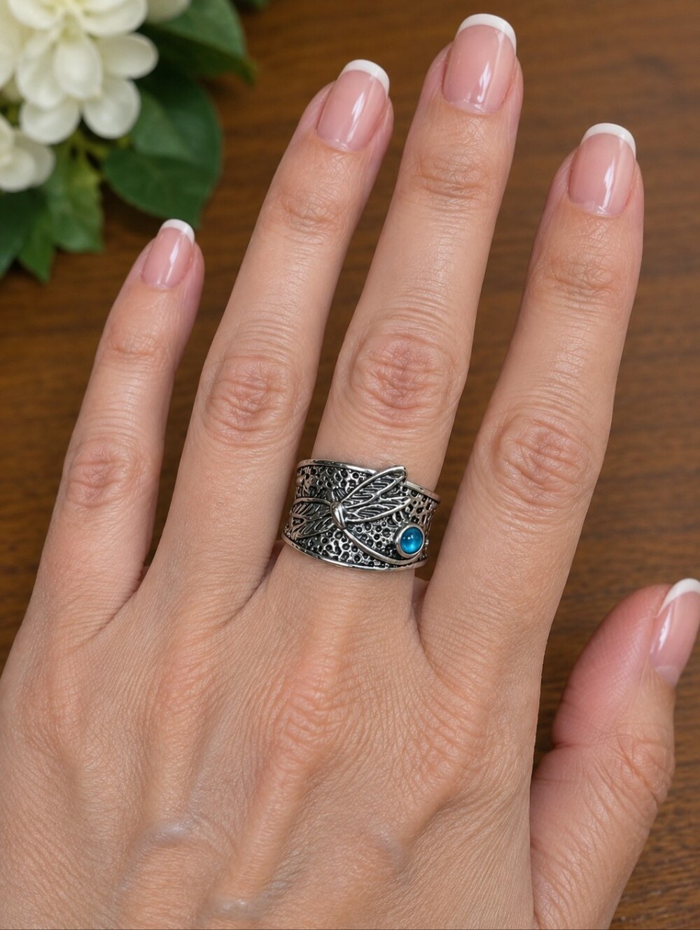 Vintage-Style Silver-Tone Blue Stone Statement Ring Size 7 New